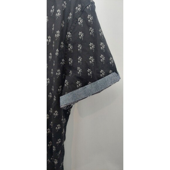 Fundamental Coast Men's Size Large Shirt Top Button Down Black Palm Trees - Picture 8 of 13